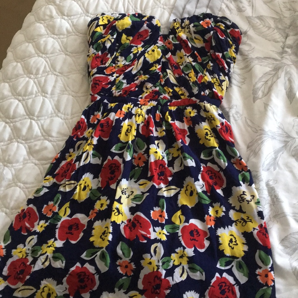 strapless dress